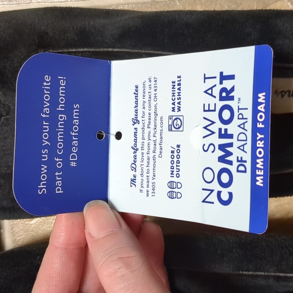 Dearfoams Memory Foam Black Slippers - Picture 9 of 10